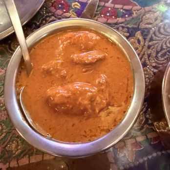 Cafe Maharani - Chicken masala curry - Indian Near Me - Honolulu, Hawaii