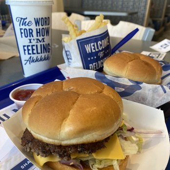 Culver's - Culver's Deluxe - Burgers Near Me - Gilbert, Arizona Culver's - Culver's Deluxe - Burgers Near Me - Gilbert, Arizona