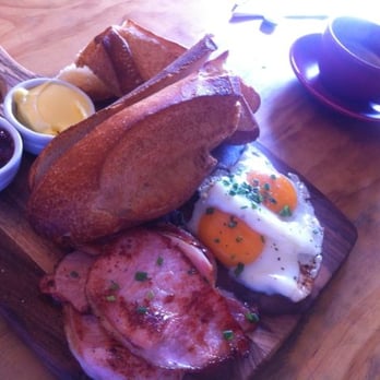 La Niche Cafe - Toasted baguette, eggs and bacon.  Paired with an excellent cappuccino.  La Niche did this perfectly. - French Near Me - Fitzroy, VIC