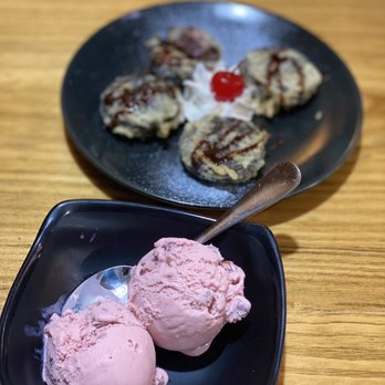 Sushi Masa Spring - Red bean ice cream with fried Oreos - Sushi Bars Near Me - Spring, Texas