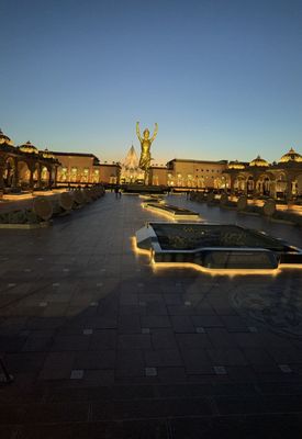 BAPS Shri Swaminarayan Mandir, Edison by null