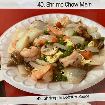 China Jo's - shrimp chow mein and broccoli - Chinese Near Me - LA Quinta, California