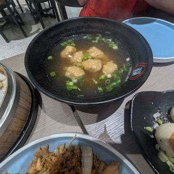 Serious Sanji - very flavorful wonton soup - Dim Sum Near Me - Boynton Beach, Florida Serious Sanji - very flavorful wonton soup - Dim Sum Near Me - Boynton Beach, Florida