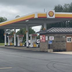 Shells Gas Station - Station