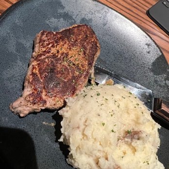 Outback Steakhouse - 6z Sirloin and Mash. Cooked to perfection (medium rare) - Steakhouses Near Me - Naples, Florida Outback Steakhouse - 6z Sirloin and Mash. Cooked to perfection (medium rare) - Steakhouses Near Me - Naples, Florida
