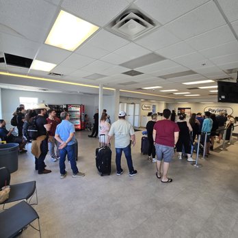 Payless Car Rental - 2 hour wait time. - Car Rental Near Me - Denver, Colorado Payless Car Rental - 2 hour wait time. - Car Rental Near Me - Denver, Colorado
