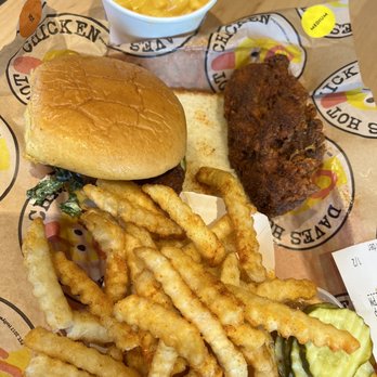 Dave's Hot Chicken - Combo - Chicken Shop Near Me - Plano, Texas