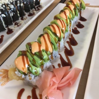 Sushi 2 Mee - Dragon roll - Sushi Bars Near Me - Miami, Florida Sushi 2 Mee - Dragon roll - Sushi Bars Near Me - Miami, Florida