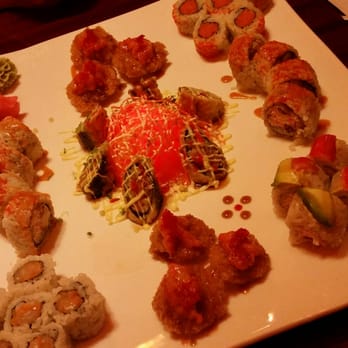 Fuji Yama - Volcano roll, spicy scallop roll, spider roll, general booth roll, spicy tuna roll, great neck roll - Sushi Bars Near Me - Virginia Beach, Virginia