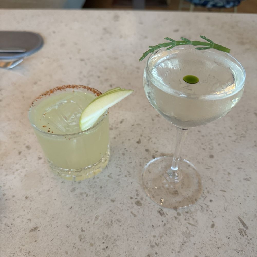 Botanist - Cocktails - Canadian (New) Near Me - Vancouver, British Columbia Botanist - Cocktails - Canadian (New) Near Me - Vancouver, British Columbia
