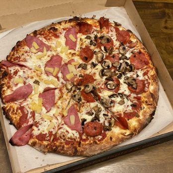 Rafael's Pizza - Medium 1/2 Canadian Ham/Pineapple & 1/2 Pepperoni/Mushroom - Pizza Near Me - Santa Ana, California Rafael's Pizza - Medium 1/2 Canadian Ham/Pineapple & 1/2 Pepperoni/Mushroom - Pizza Near Me - Santa Ana, California