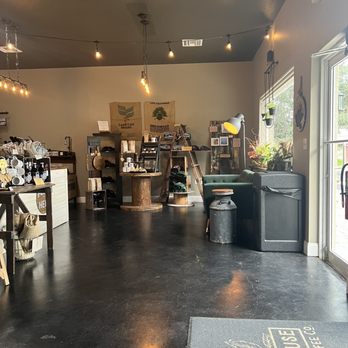 Warehouse Coffee - Coffee & Tea Near Me - Spring Hill, Florida