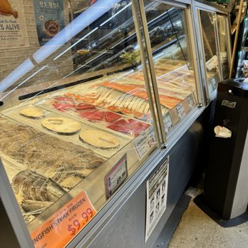 H Mart - Austin - Fresh fish - Grocery Near Me - Austin, Texas