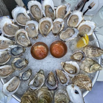 Neptune Oyster - Variety of oysters - Seafood Near Me - Boston, Massachusetts Neptune Oyster - Variety of oysters - Seafood Near Me - Boston, Massachusetts