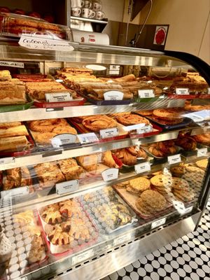 Kupel's Bakery by null