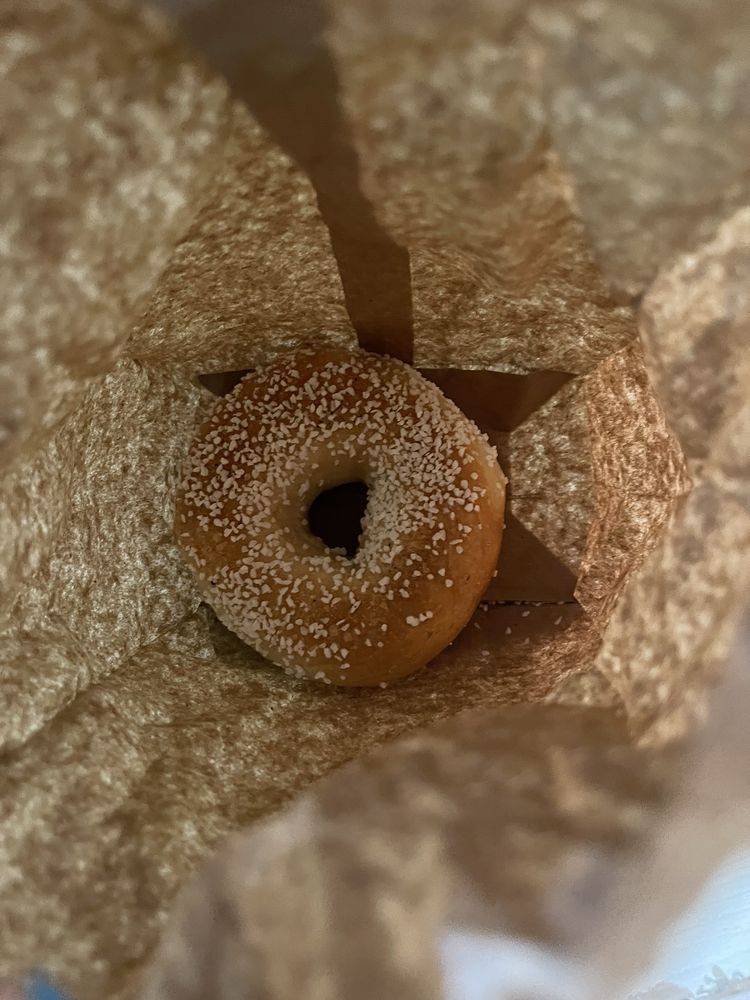 BAGELS DELOX 27 Photos & 87 Reviews 372 N Main St, Sayville, New