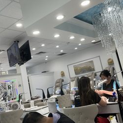 Sami & Co Salon and Nail Spa - At quieter times, the place is rather relaxing and non-bustling