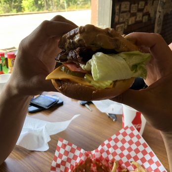 Elbe Bar & Grill - Bacon burger with Peanut Butter. - Pubs Near Me - Elbe, Washington