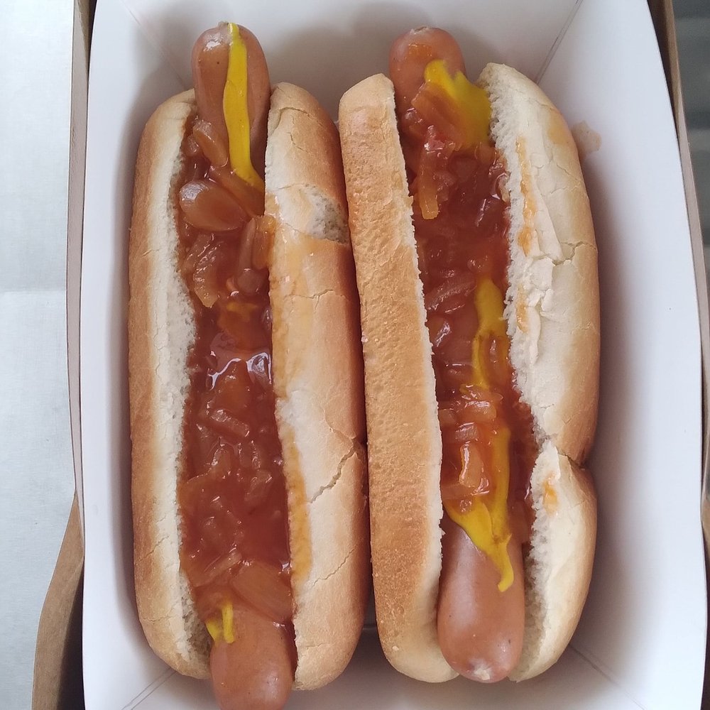 BURGERS ON THE GO Updated August 2024 Mastic Beach, New York Food Trucks Restaurant