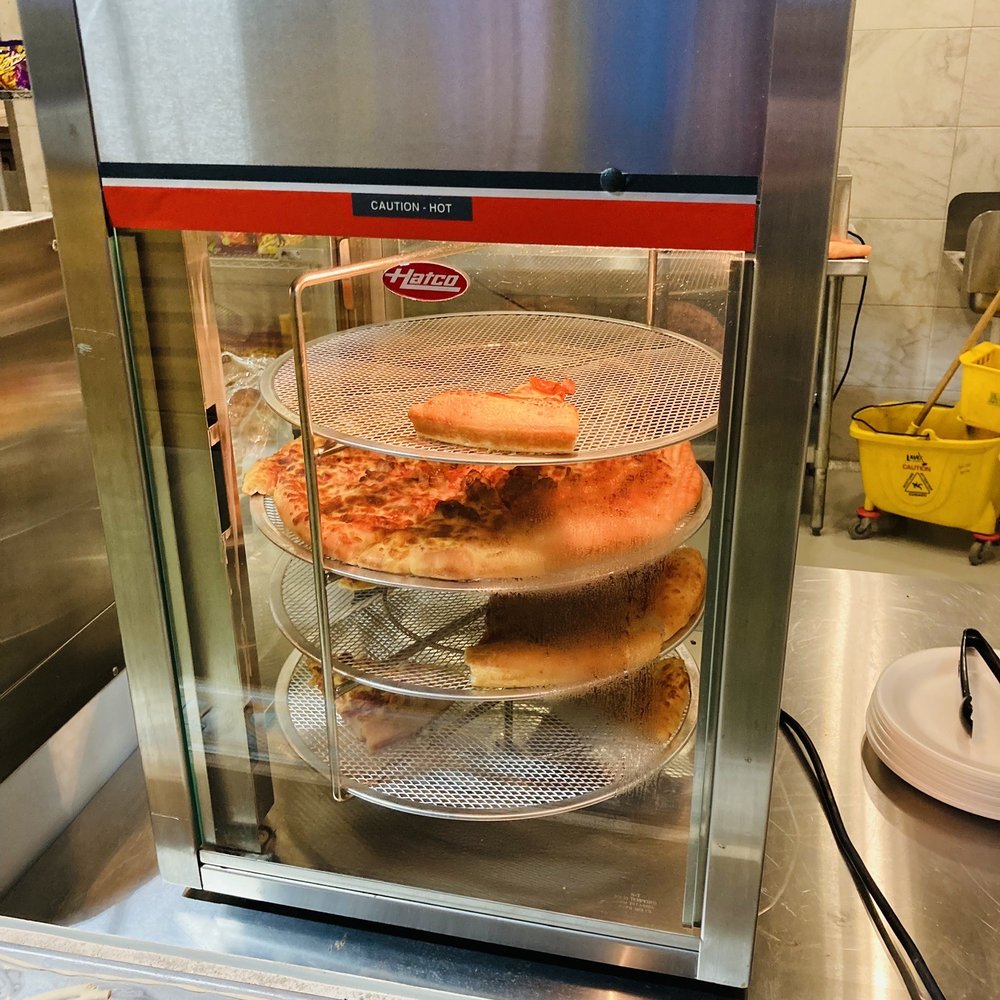 Lifezone 360 - Pizza slices - Sports Clubs Near Me - West Dundee, Illinois Lifezone 360 - Pizza slices - Sports Clubs Near Me - West Dundee, Illinois