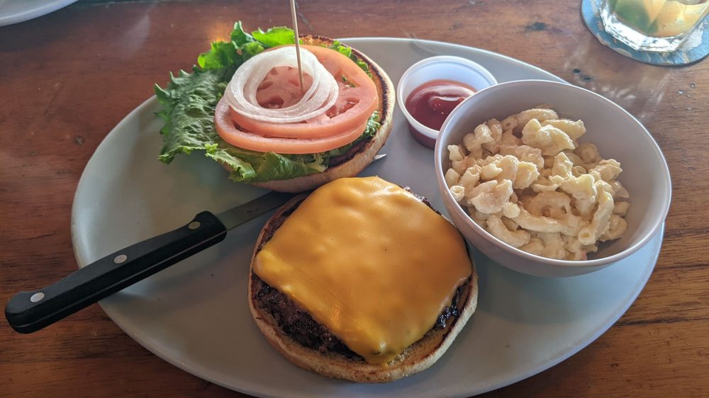 La Mariana Sailing Club, Honolulu Roadtrippers