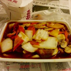 King Garden - Roast Pork with mushrooms