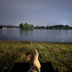 Lookout Point Lakeside Inn - Sitting by the lake in the evening.