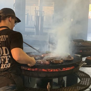 Hard Eight BBQ - Barbeque Near Me - The Colony, Texas