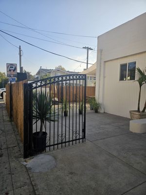 De La Playa Records & Leisure by null