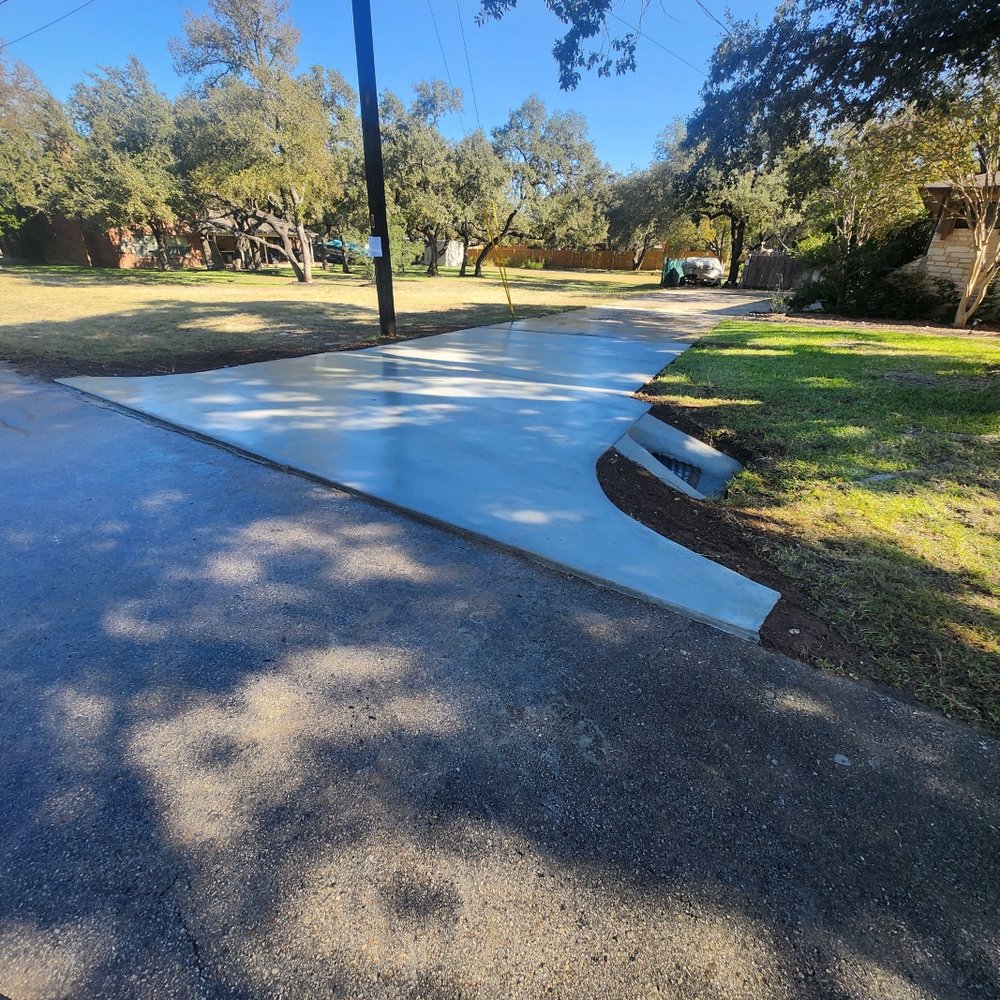 XEVEX Construction - Streetview of completed driveway - General Contractors Near Me XEVEX Construction - Streetview of completed driveway - General Contractors Near Me