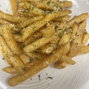 Moringa Kitchen - Truffle fries - Cocktail Bars Near Me - Suwanee, Georgia