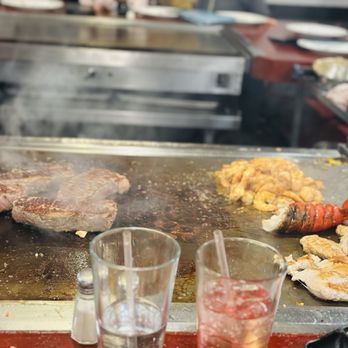 Taki Steakhouse - Sushi Bars Near Me - Urbandale, Iowa Taki Steakhouse - Sushi Bars Near Me - Urbandale, Iowa