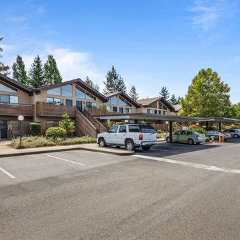 Edgewood Apartments - Building exterior at Edgewood Apartments in Rohnert Park, CA 94928 - Apartments Near Me - Rohnert Park, California Edgewood Apartments - Building exterior at Edgewood Apartments in Rohnert Park, CA 94928 - Apartments Near Me - Rohnert Park, California