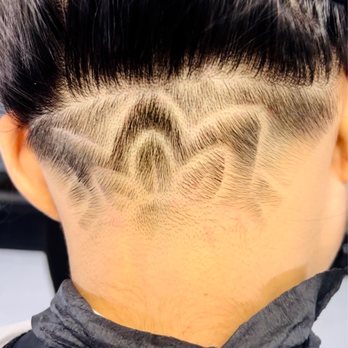 Elite On Mill - Undercut w/mandala flower design - Barbers Near Me - Tempe, Arizona