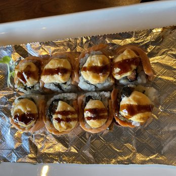 OOKA - Willow Grove - Baked philadelphia roll, yums - Japanese Near Me - Willow Grove, Pennsylvania OOKA - Willow Grove - Baked philadelphia roll, yums - Japanese Near Me - Willow Grove, Pennsylvania