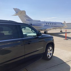 Private jet and FBO experts