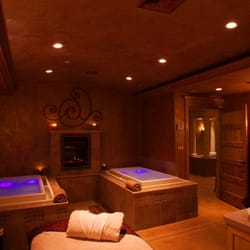 Spargo Salon and Spa - signature room featuring Kohler Sok Tubs