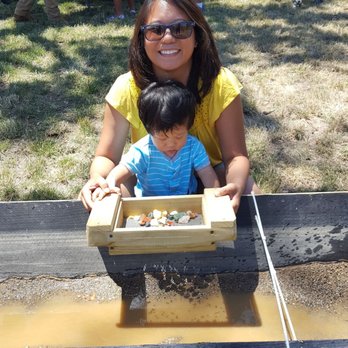 River Fox Train - Gem mining. - Tours Near Me - West Sacramento, California