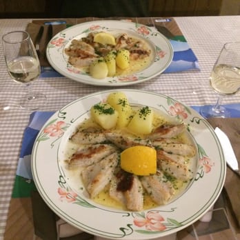 café du Raisin - Lake fish - Cafes Near Me - Saint-Saphorin, VD café du Raisin - Lake fish - Cafes Near Me - Saint-Saphorin, VD