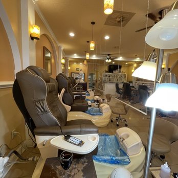 Royal Nails - Nail Salons Near Me - Memphis, Tennessee Royal Nails - Nail Salons Near Me - Memphis, Tennessee