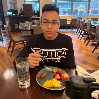 Walker Street Kitchen - Buffet breakfast w the athlete. - New American Near Me - Houston, Texas