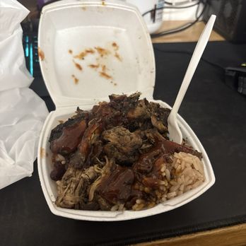 Island Jerk Shack - Jerk Chicken Bowl - Caribbean Near Me - Brunswick, Georgia Island Jerk Shack - Jerk Chicken Bowl - Caribbean Near Me - Brunswick, Georgia