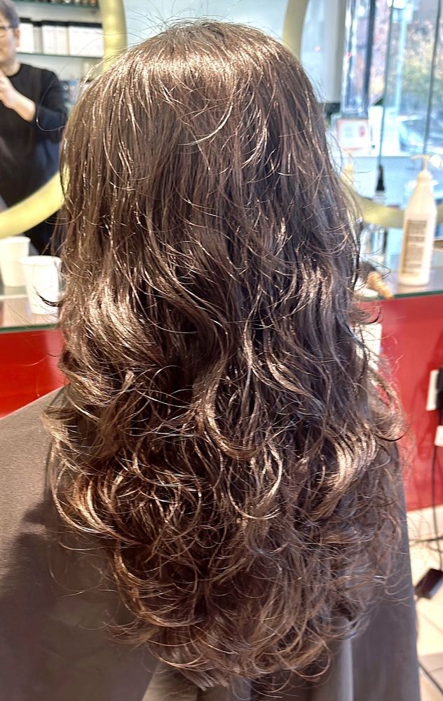 B's Beauty Salon Image