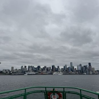 Bainbridge Island Ferry Terminal - Ferries Near Me - Bainbridge Island, Washington