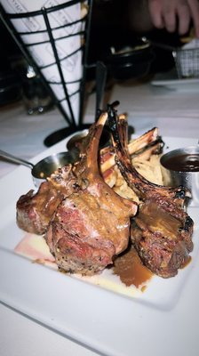 Hyde Park Prime Steakhouse by null