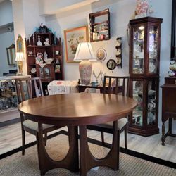 Roberta Bell Vintage Treasures