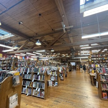 Elliott Bay Book - Bookstores Near Me - Seattle, Washington Elliott Bay Book - Bookstores Near Me - Seattle, Washington