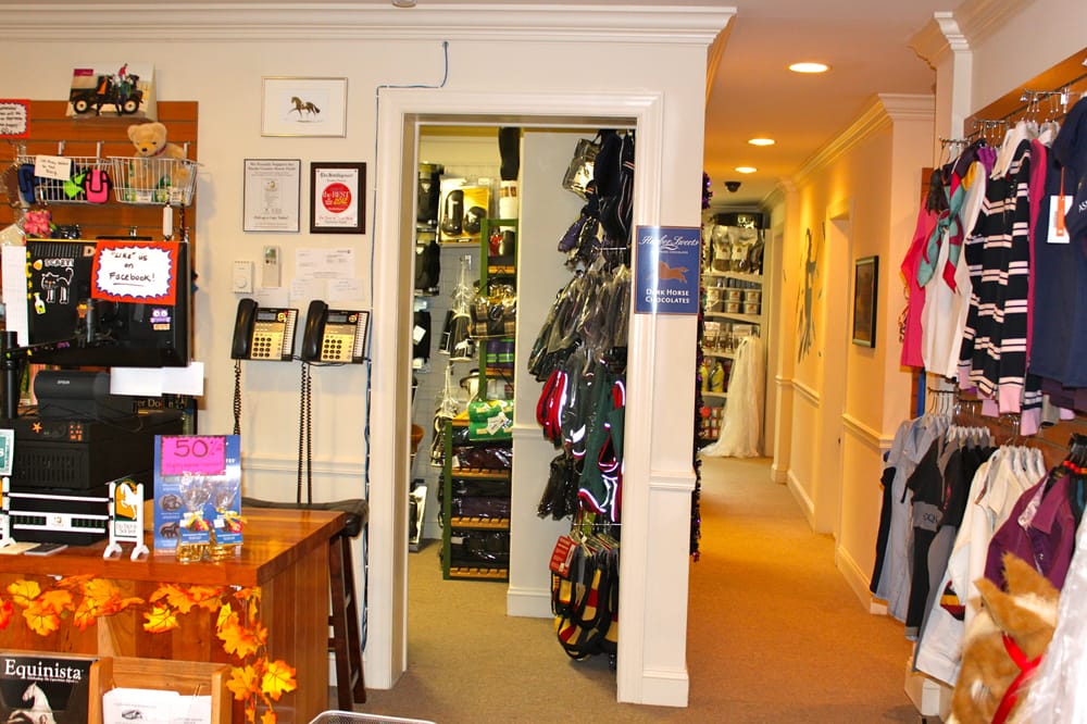 DO TROT IN TACK SHOP Updated October 2024 15 Photos 2539 York Rd