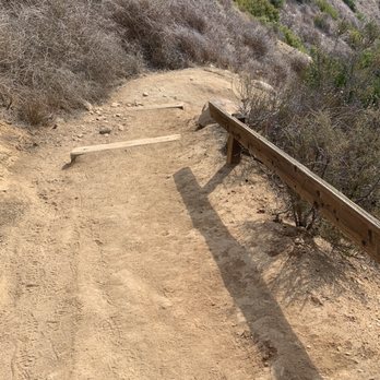 Stough Canyon Nature Center - Hiking Near Me - Burbank, California Stough Canyon Nature Center - Hiking Near Me - Burbank, California