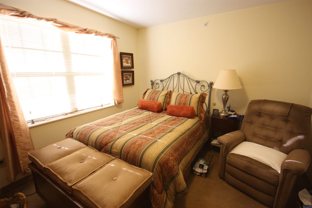 HERITAGE WOODS OF MT. VERNON Updated October 2024 1033 S 42nd St